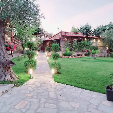 Апартаменты Dimitris' - 3 *