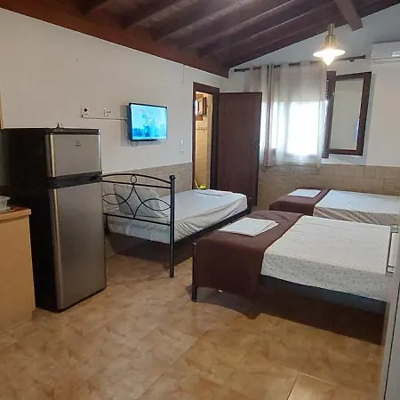 Апартаменты Dimitris' - 3 *