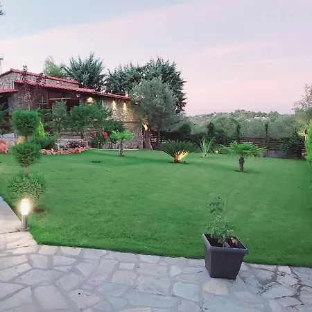 Dimitris' - 3 Apartment *